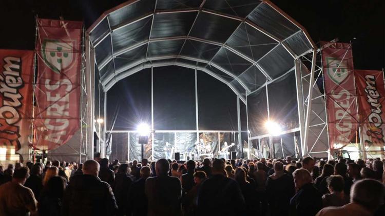 Foto: Retirada de facebook.com/feirourem/