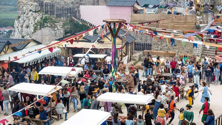 Foto: Retirada de facebook.com/mercadomedievalobidos/