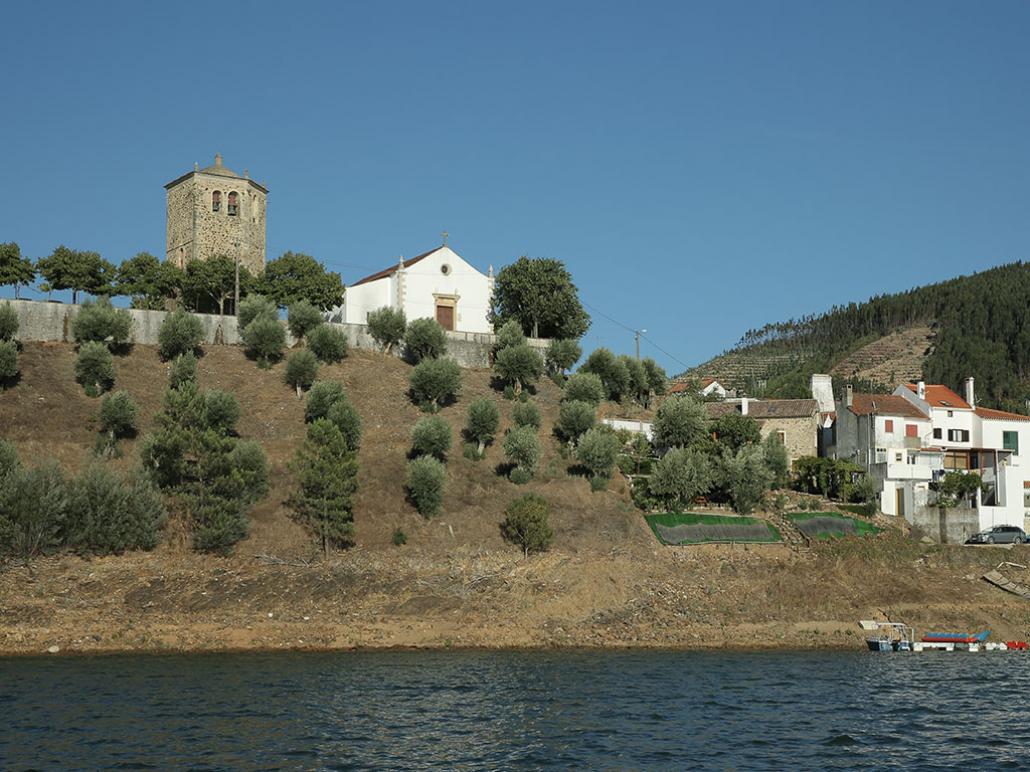 The name of the Village of Dornes comes from a miracle - InFátima