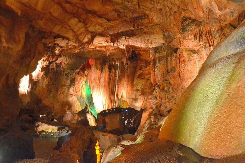 Grutas de Mira de Aire