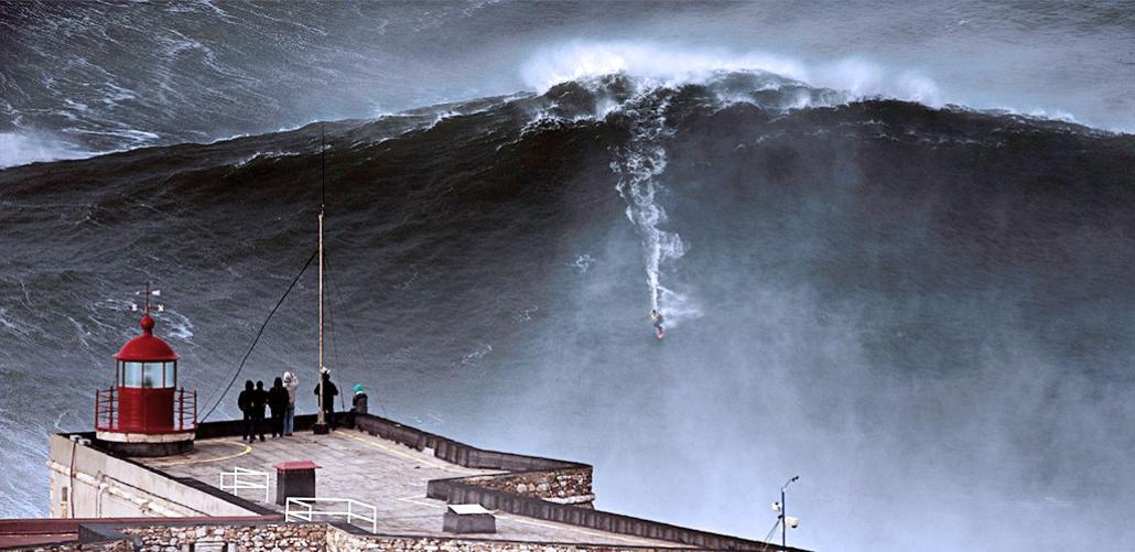 Ondas Gigantes da Nazaré - InFátima