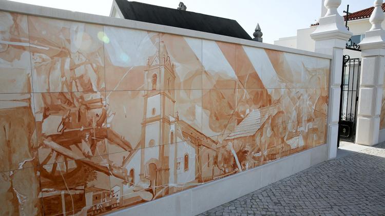 Mural of Homage to the People of Fatima - InFátima