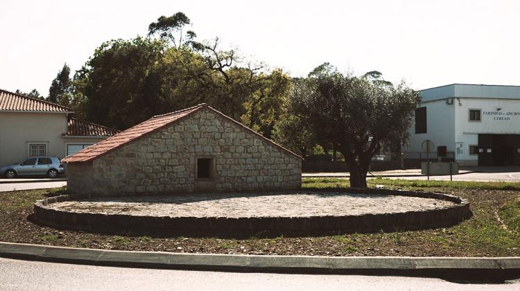 The Threshing Floor Roundabout - InFátima